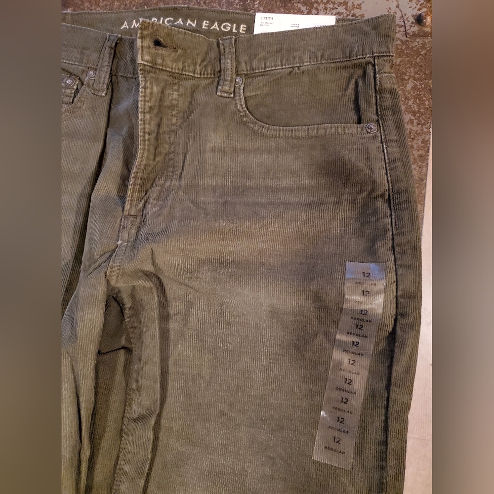 American Eagle Outfitters Green Relaxed Jeans